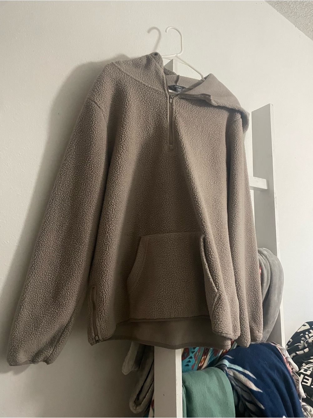 Eddie Bauer Taupe Fleece Pullover Hoodie